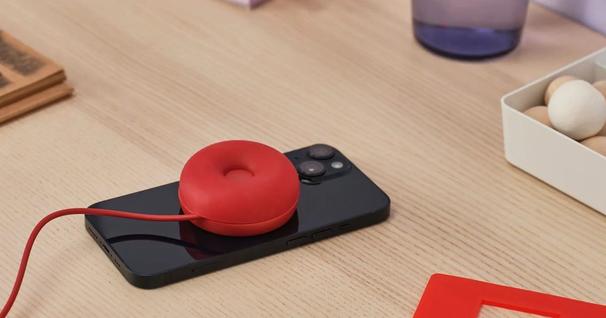IKEA fabricó un cargador inalámbrico que parece un donut y funciona
