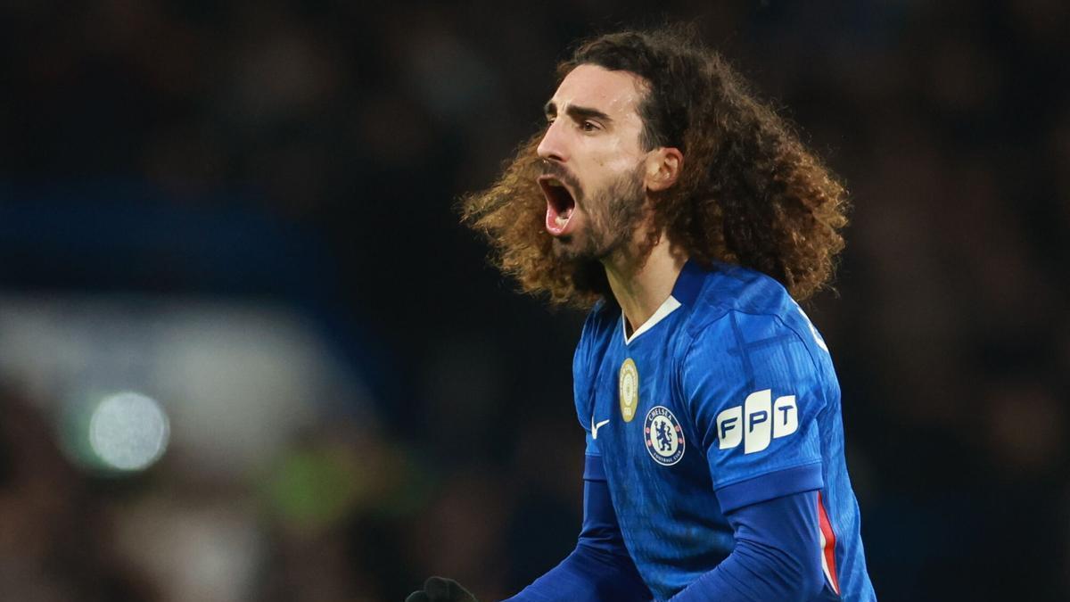 Cucurella sorprende al elegir al mejor jugador español de la historia: “Busquets era muy ‘show'”